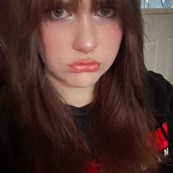 Meet your Posher, Fin - Picture 4 of 4